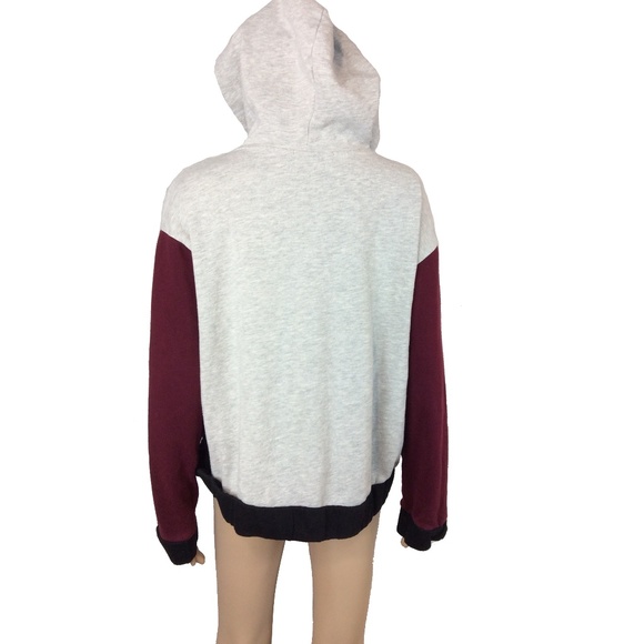 Color blocked lace up hoodie - Picture 3 of 5